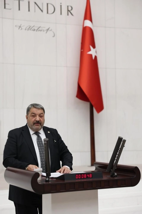 Kıymetli Hemşerilerim, Aziz Dava Arkadaşlarım
