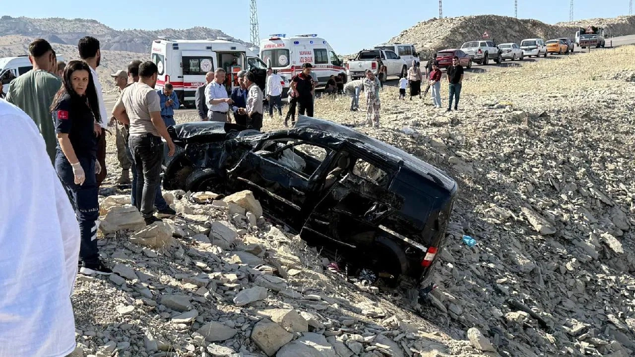Şırnak'ta korkunç kaza... Ölüler ve yaralılar var!