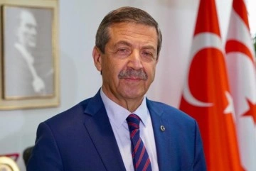 Dışişleri Bakanı Ertuğruloğlu, Trabzon'da konuştu