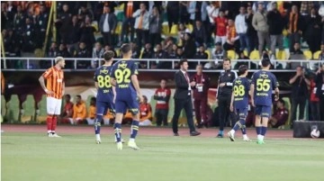 Fenerbahçe sahadan çekildi, Süper Kupa maçı yarım kaldı