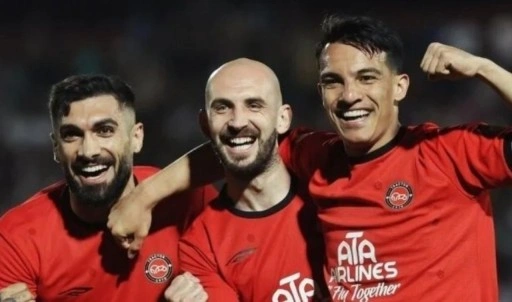Tebriz Traktör, İran Süper Ligi'nde şampiyonluğunu ilan etti